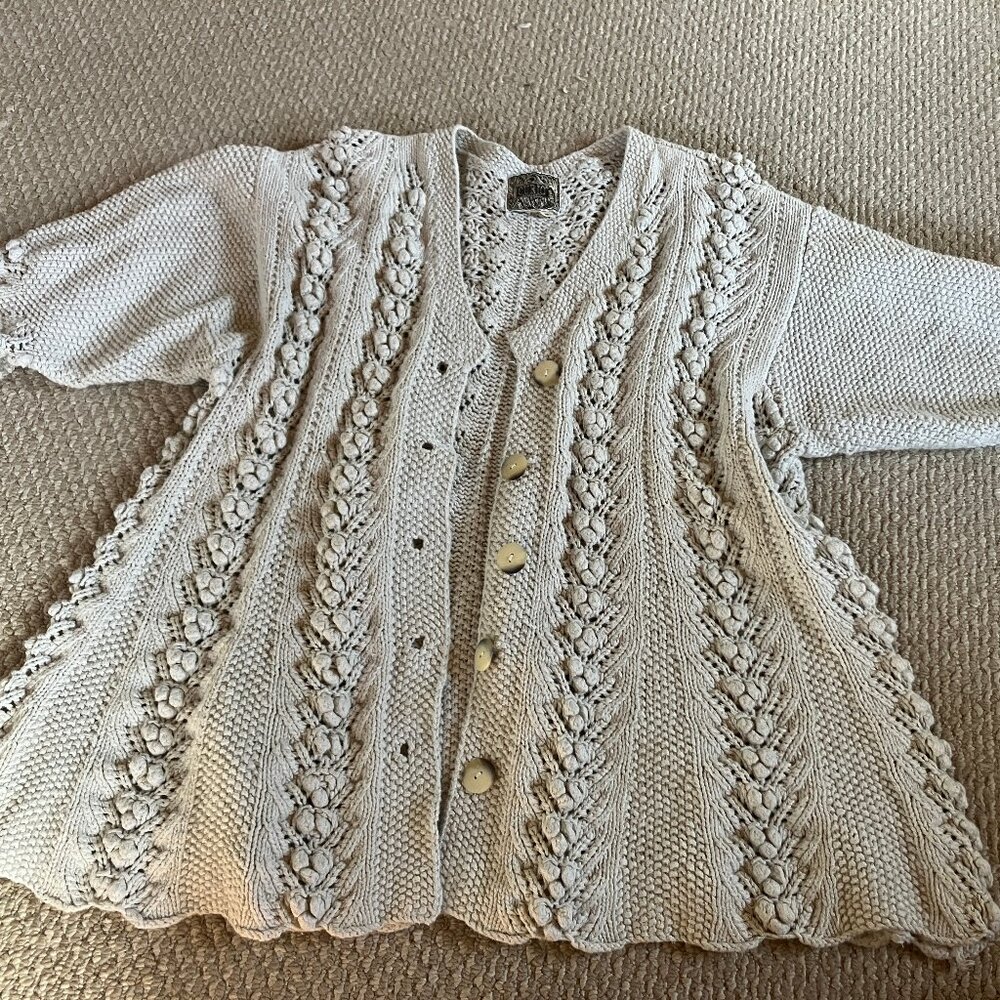 Vintage Curio Hand Knit Crochet Cardigan Medium Boho Cottagecore Oversize